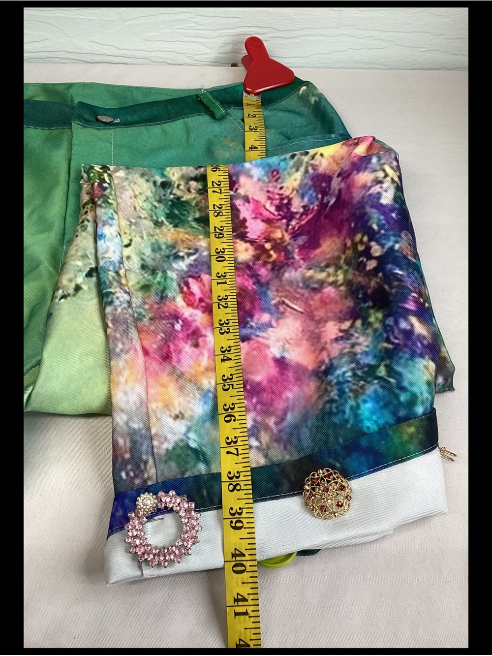 Women’s High-Waist Wide-Leg Jeans in Teal Multi.60 - Picture 8 of 10